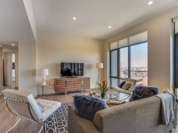 1 Canal St., Unit 1201, Boston, MA 02114