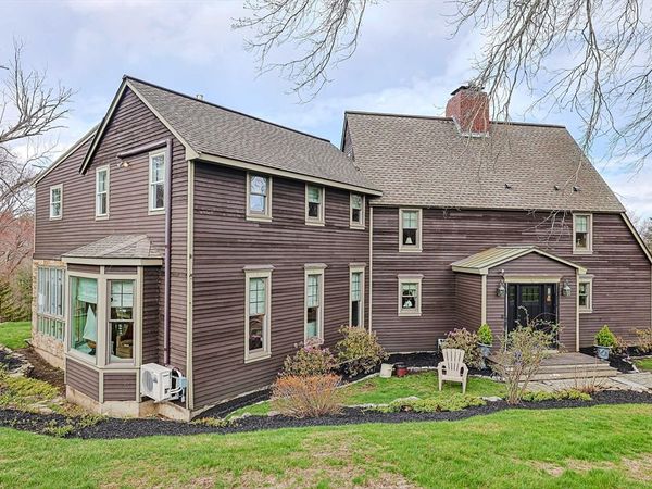 304 Center, Groveland, MA 01834