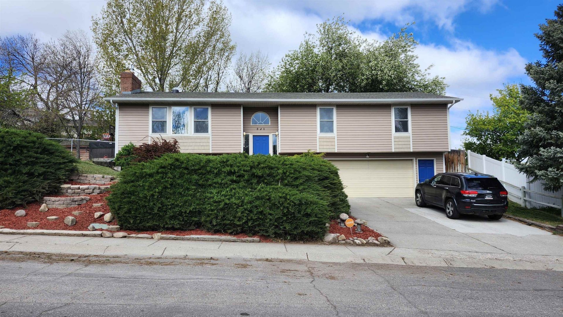 391 Valleyview Dr., Pocatello, ID 83204 Main Photo