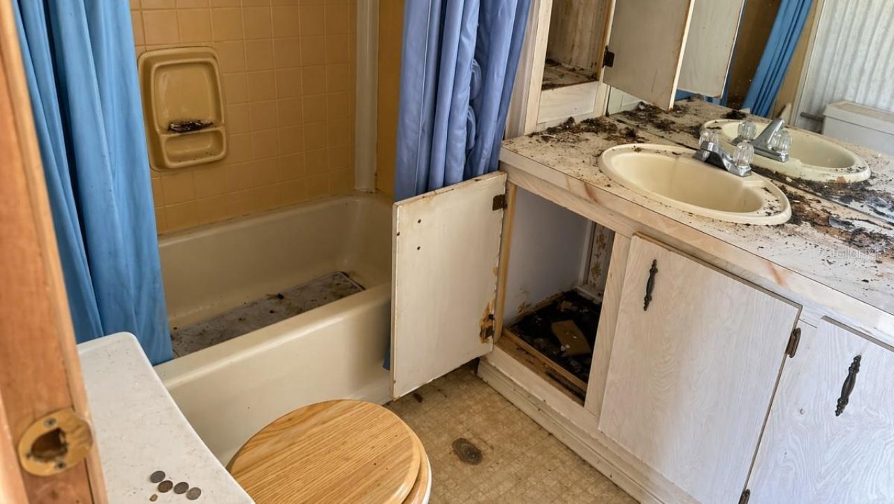 11281 NE 64th Place , Williston, FL 32696 Photo