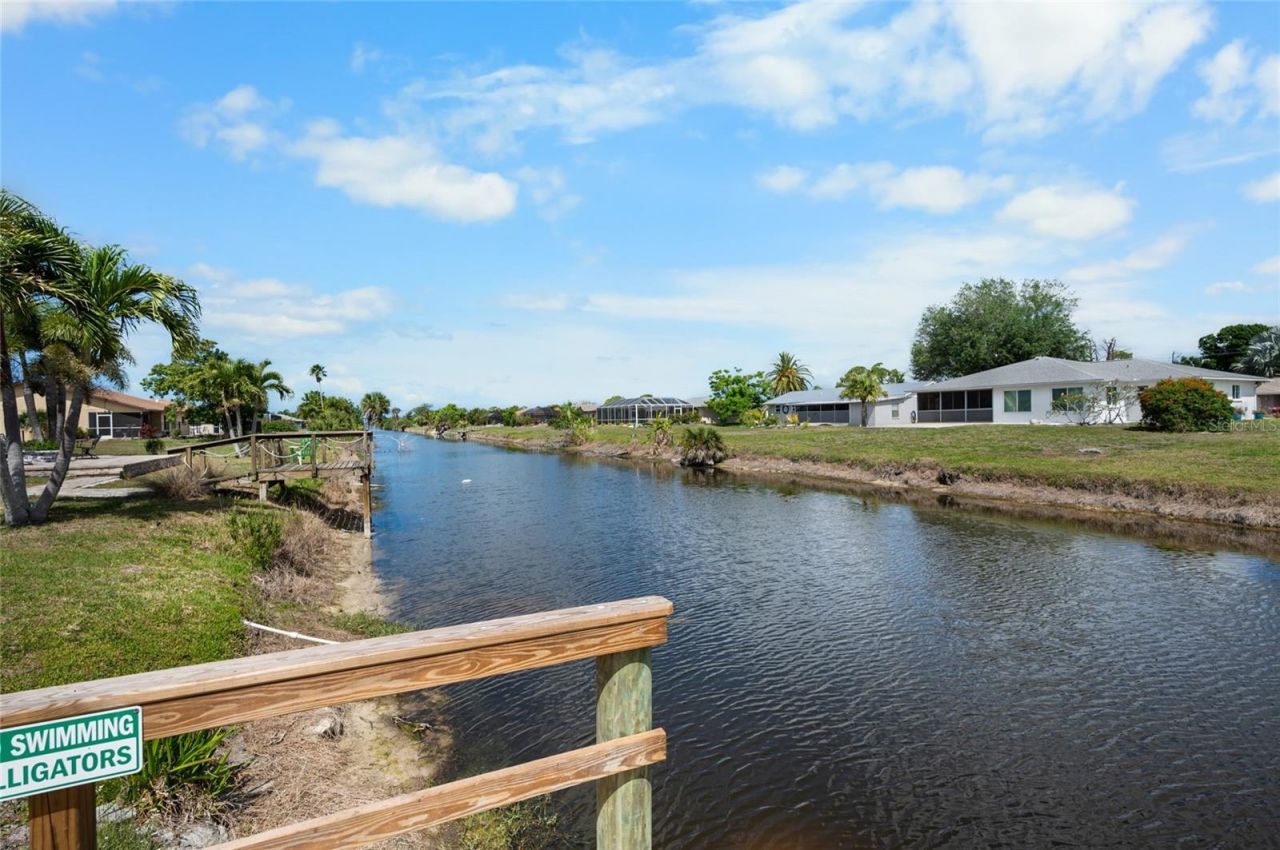 155 Caddy Road , Rotonda West, FL 33947 Photo