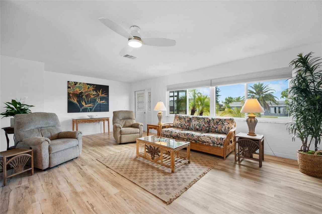155 Caddy Road , Rotonda West, FL 33947 Photo