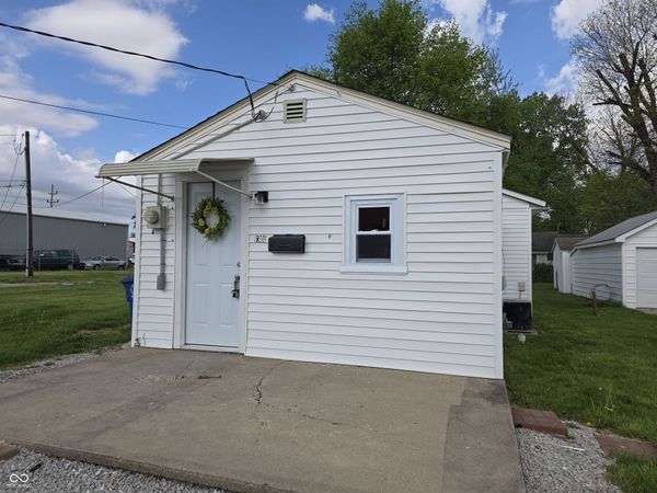 1301 State Street , Shelbyville, IN 46176