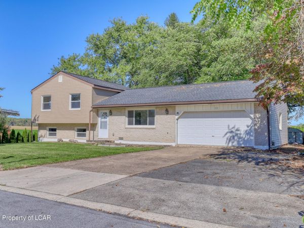 125 Ramblewood Road, Pa Furnace, PA 16865