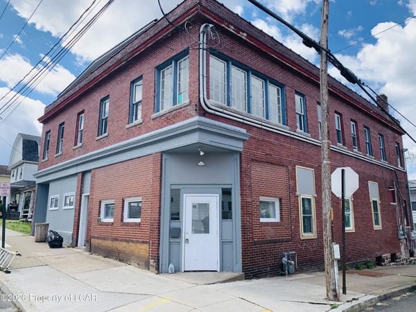 400 S Hanover Street, Nanticoke, PA 18634