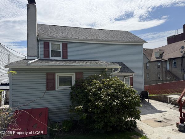 Rear 475 W Broad Street, Hazleton, PA 18201