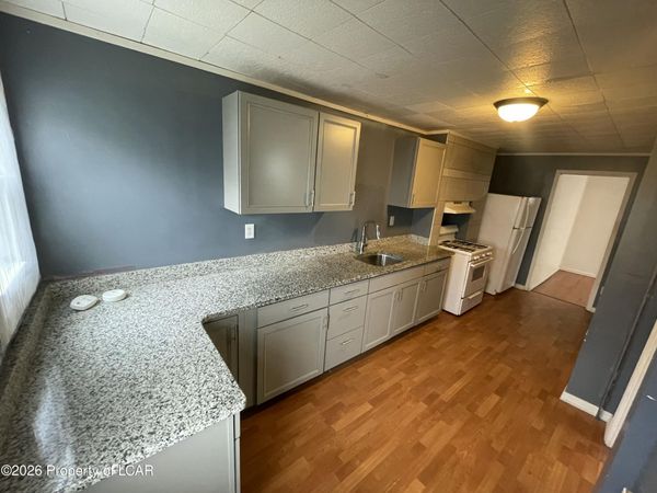 42 S Thomas Avenue, Unit 1A, Kingston, PA 18704