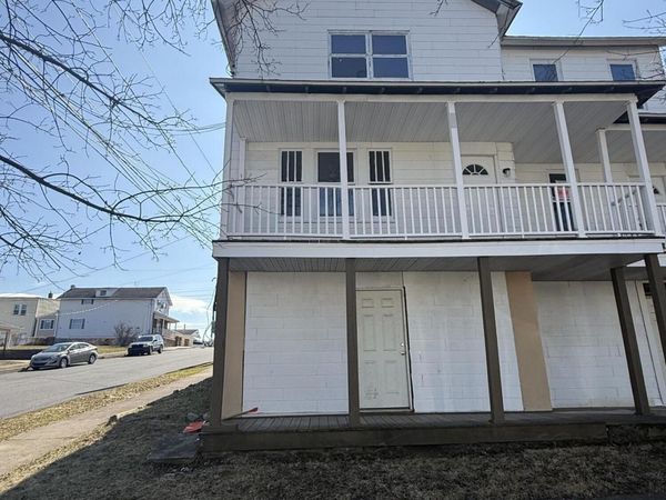 295 E State Street, Nanticoke, PA 18634