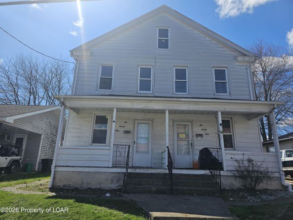 229 Nesbitt Street, Larksville, PA 18651
