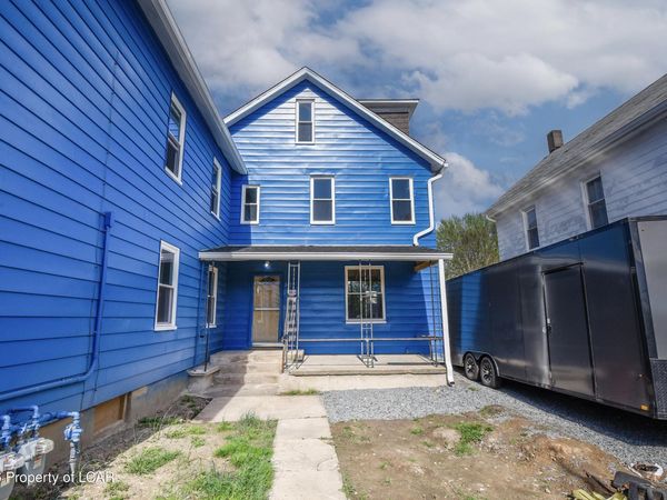 147 W Dorrance Street, Kingston, PA 18704