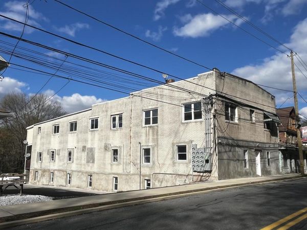 212 E Main Street, Unit 2, Glen Lyon, PA 18617