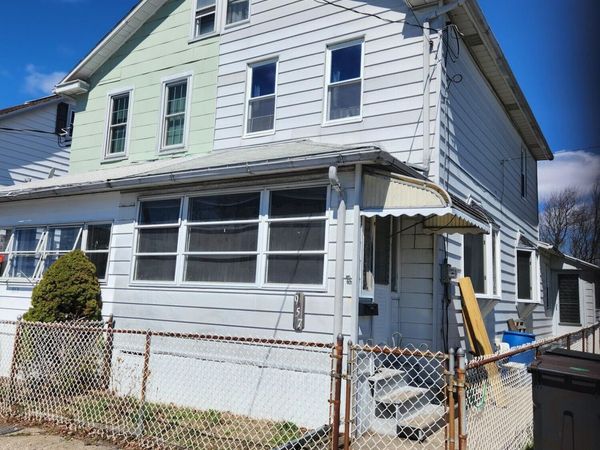 957 Chestnut Street, Freeland, PA 18224