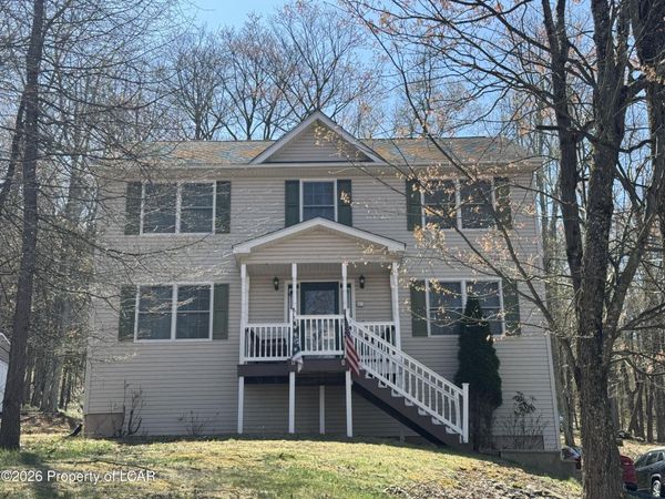 227 Avalanche Lane, Drums, PA 18222