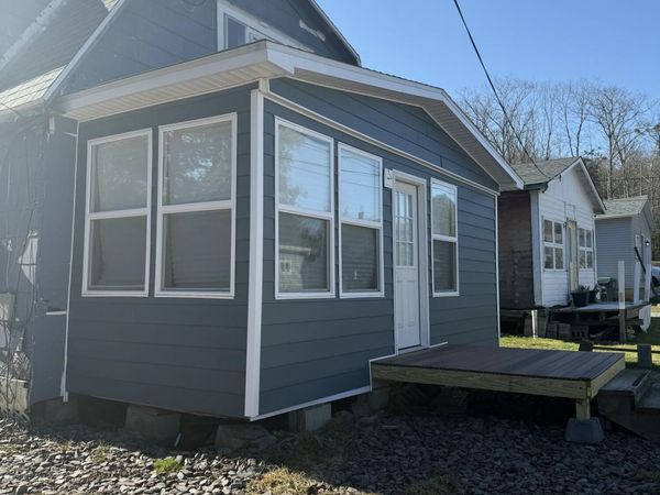 2 Noble Street, Harveys Lake, PA 18618