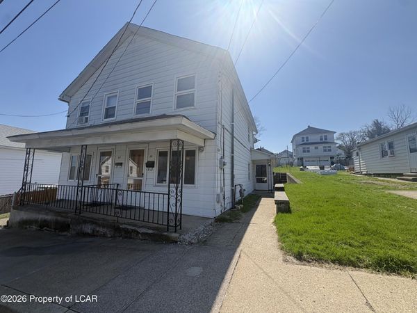 53 Hill Street, Nanticoke, PA 18634