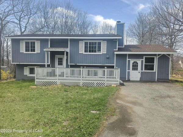 3411 Stag Lane, Tobyhanna, PA 18466