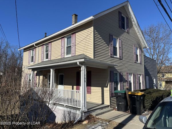 135 College Avenue, Factoryville, PA 18419