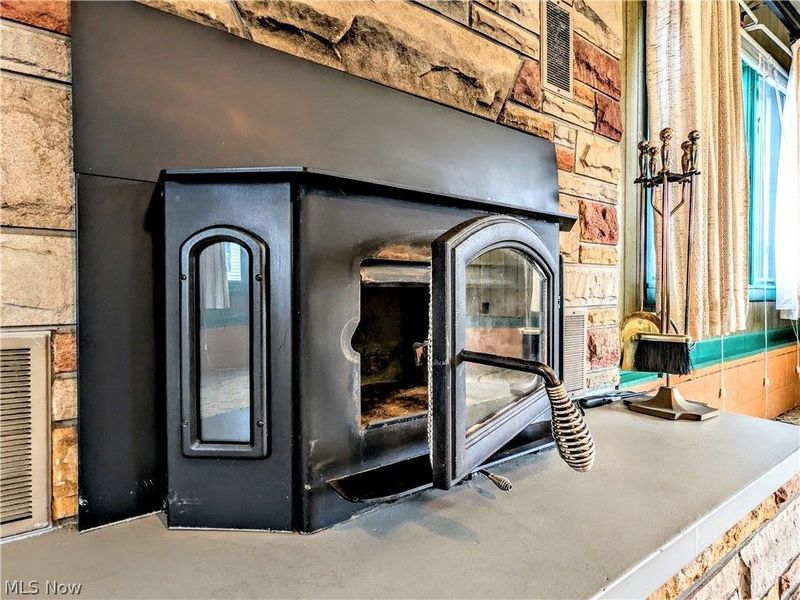 770 Broad Street, Conneaut, OH 44030 Photo 7