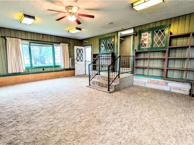 770 Broad Street, Conneaut, OH 44030 Photo 8