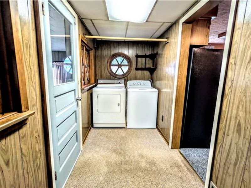 770 Broad Street, Conneaut, OH 44030 Photo 9