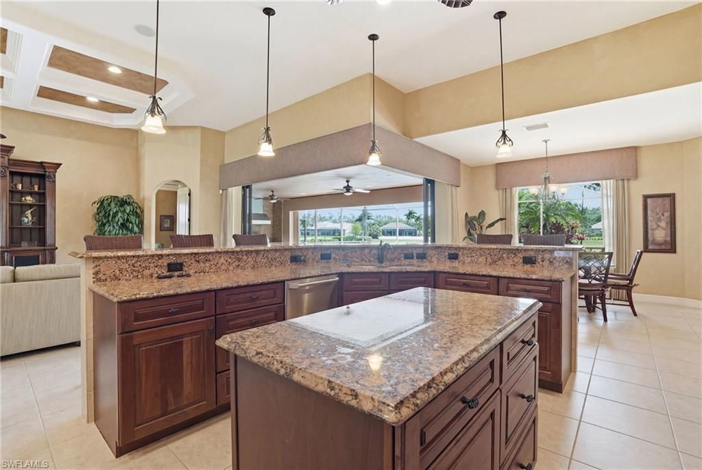 12392 Eagle Ct, Estero, FL 33928 Photo
