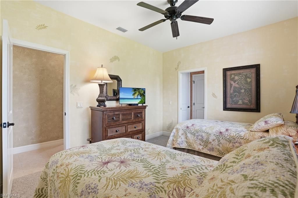 12392 Eagle Ct, Estero, FL 33928 Photo