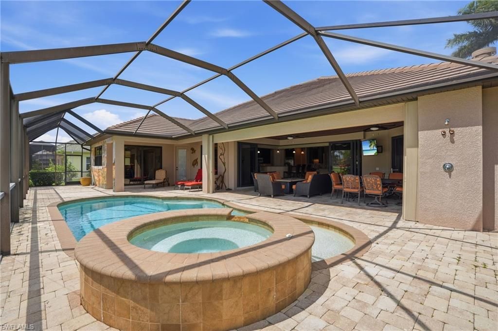 12392 Eagle Ct, Estero, FL 33928 Photo