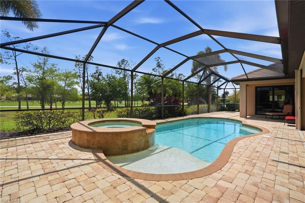 12392 Eagle Ct, Estero, FL 33928 Photo