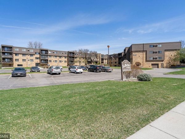 999 41st Avenue NE, Unit 314, Columbia Heights, MN 55421