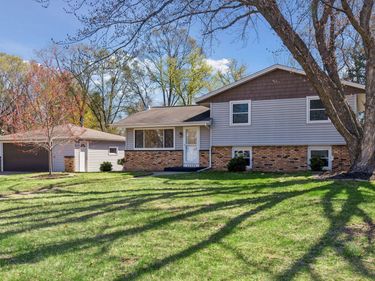 11324 Quebec Avenue N, Champlin, MN 55316