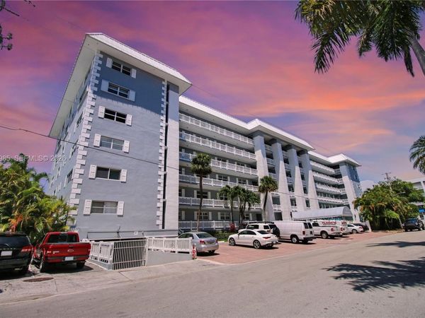 3101 NE 47th Ct , Unit 403, Fort Lauderdale, FL 33308