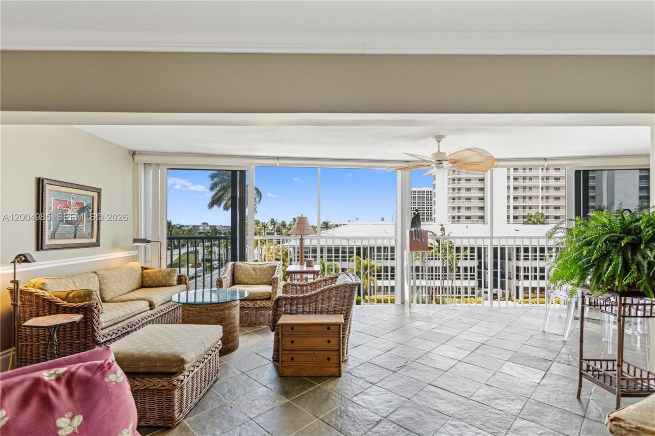3101 NE 47th Ct , Unit 403, Fort Lauderdale, FL 33308 Photo