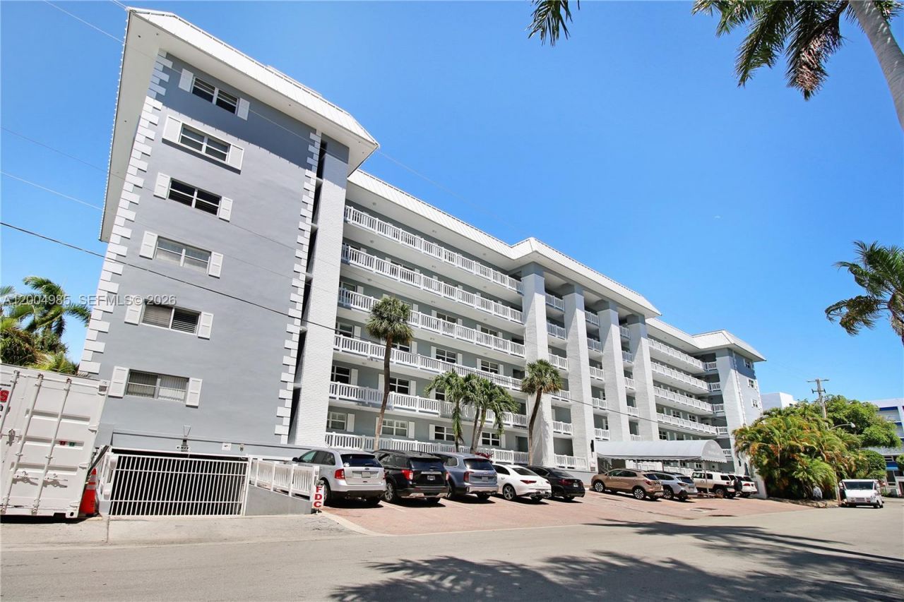 3101 NE 47th Ct , Unit 403, Fort Lauderdale, FL 33308 Photo