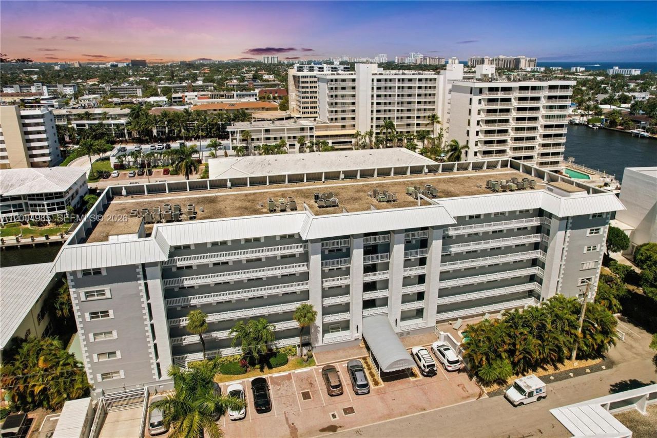 3101 NE 47th Ct , Unit 403, Fort Lauderdale, FL 33308 Photo