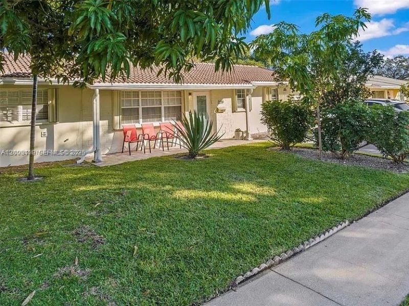 2219 N 35th Ave, Hollywood, FL 33021 Photo