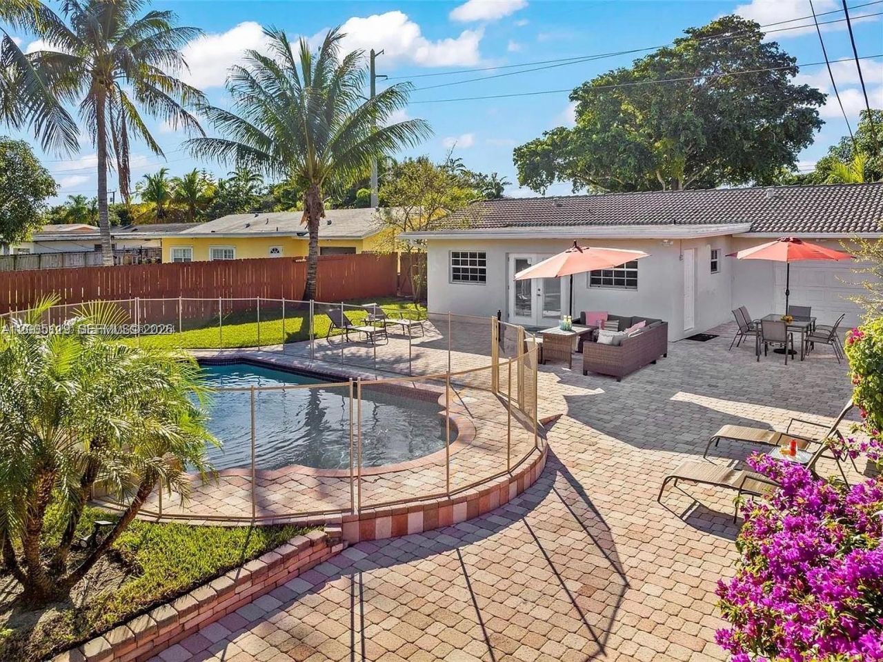 2219 N 35th Ave, Hollywood, FL 33021 Photo