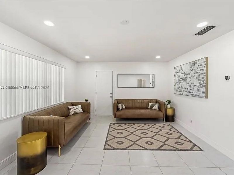2219 N 35th Ave, Hollywood, FL 33021 Photo