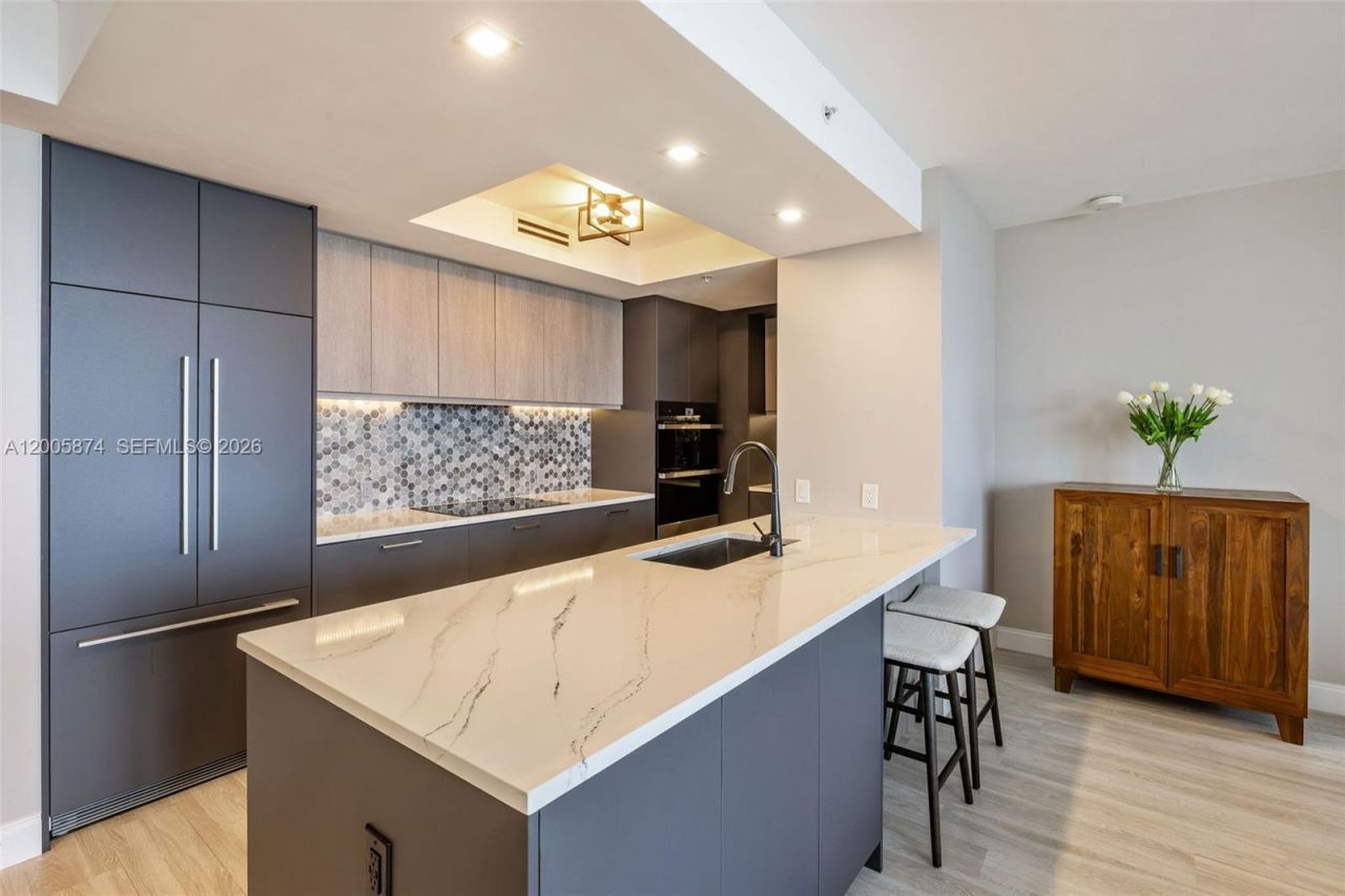 848 Brickell Key Dr, Unit 3403, Miami, FL 33131 Photo