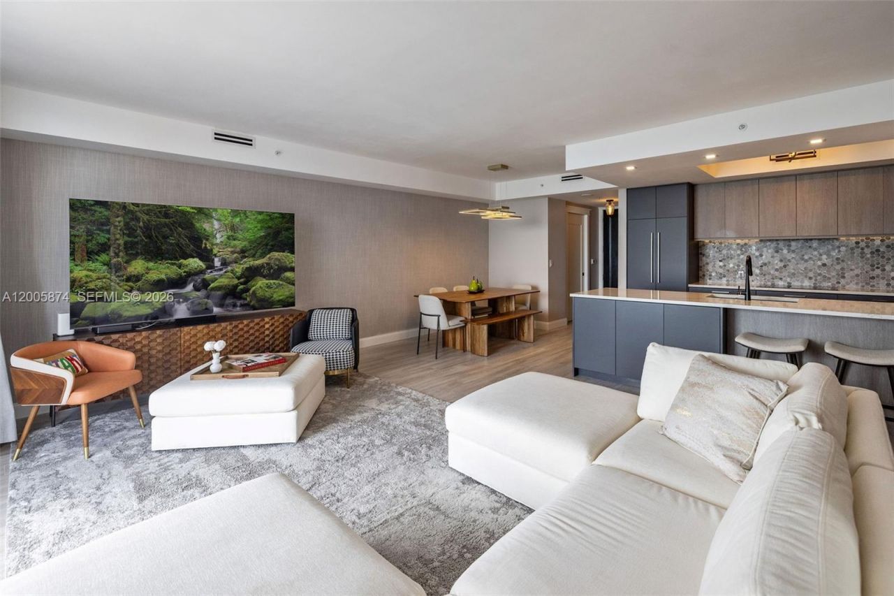 848 Brickell Key Dr, Unit 3403, Miami, FL 33131 Photo