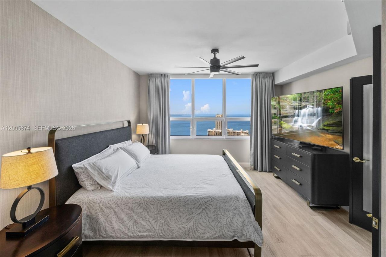 848 Brickell Key Dr, Unit 3403, Miami, FL 33131 Photo