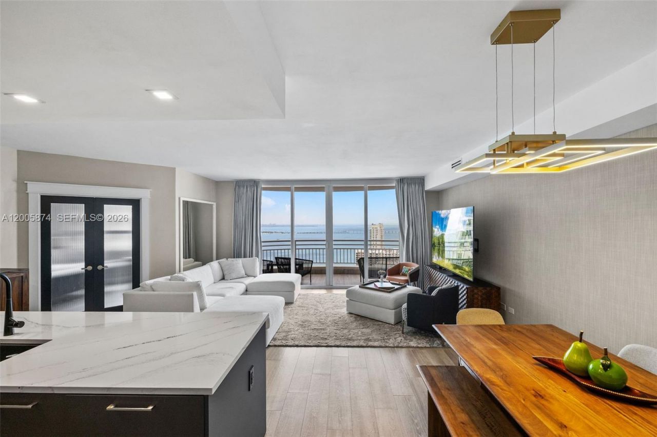 848 Brickell Key Dr, Unit 3403, Miami, FL 33131 Photo