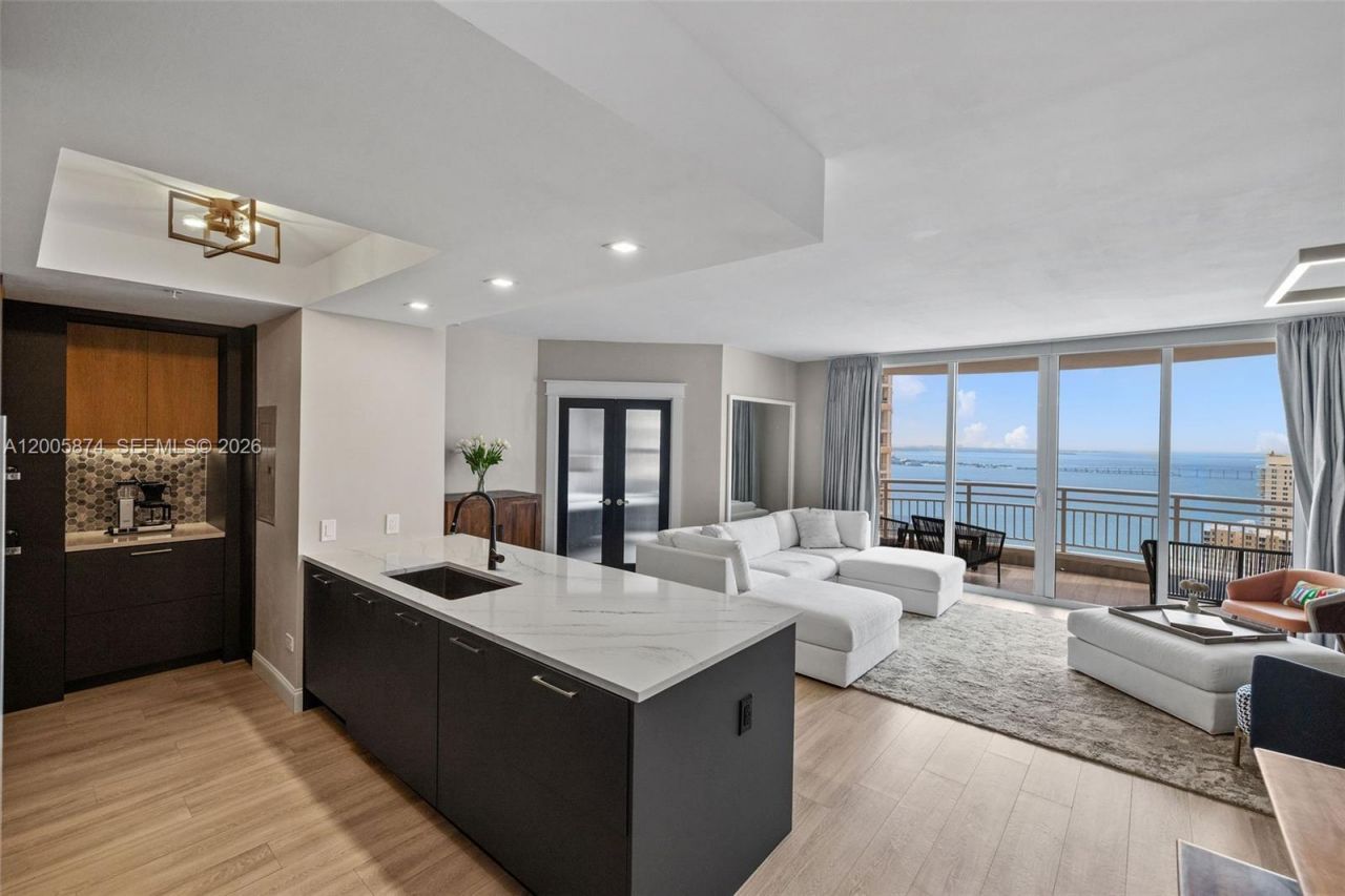 848 Brickell Key Dr, Unit 3403, Miami, FL 33131 Photo