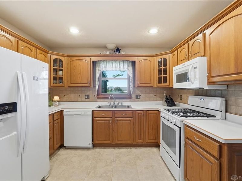 1738 Berwick Drive, Moorefield Township, OH 45503 Photo 24