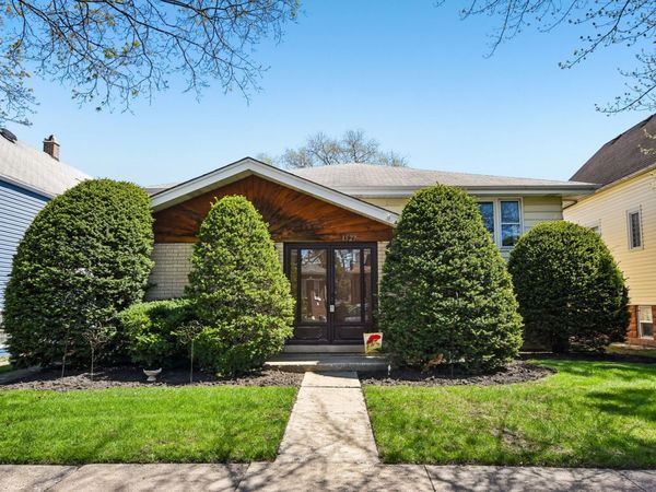 1527 Clarence Avenue , Berwyn, IL 60402