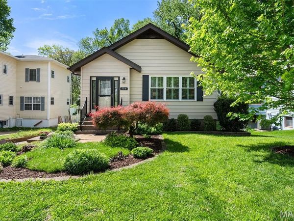 754 Greeley Avenue, Webster Groves, MO 63119