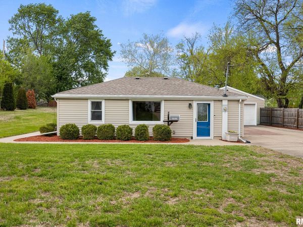 1515 CHESTNUT Street, Pekin, IL 61554