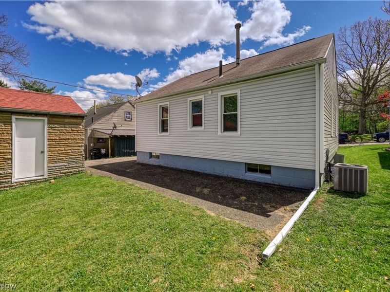 1323 29th Street NE, Canton, OH 44714 Photo 28