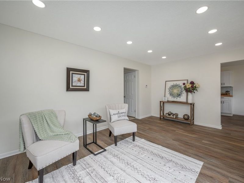 1323 29th Street NE, Canton, OH 44714 Photo 8