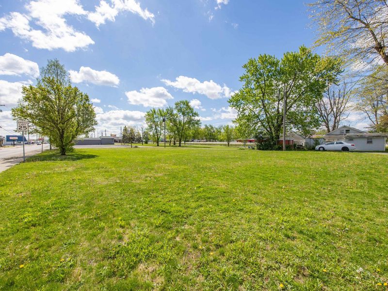 230 E Main Street, Russells Point, OH 43348 Photo 9