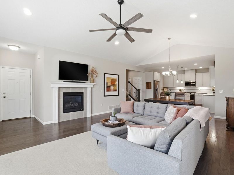 1056 Little Bear Place, Lewis Center, OH 43035 Photo 6